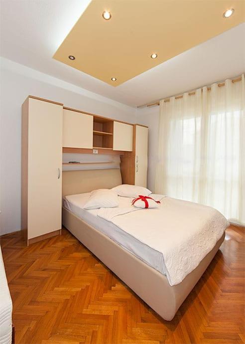 Apartmani Saric Tučepi 部屋 写真