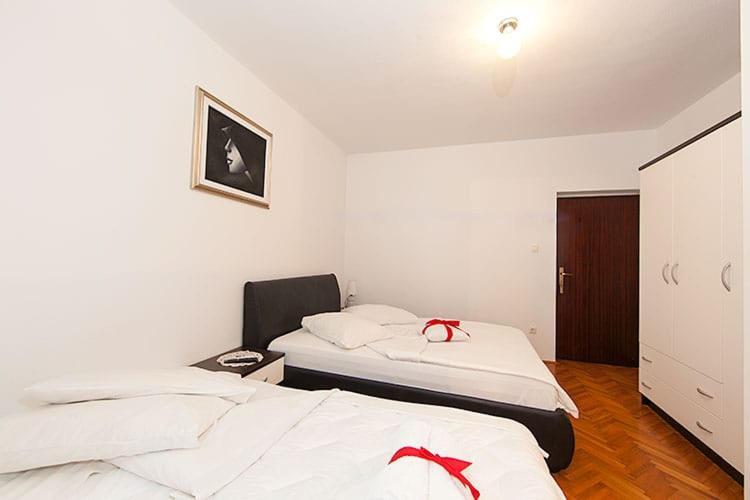 Apartmani Saric Tučepi エクステリア 写真